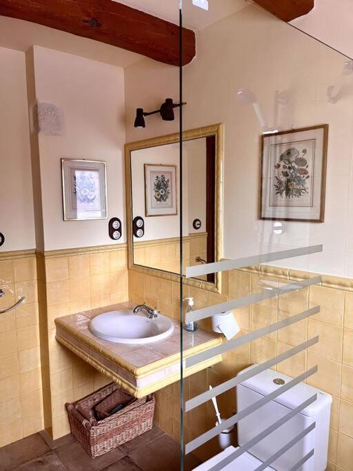 Apartment In Country House With Views And Pool Vespellá Екстериор снимка